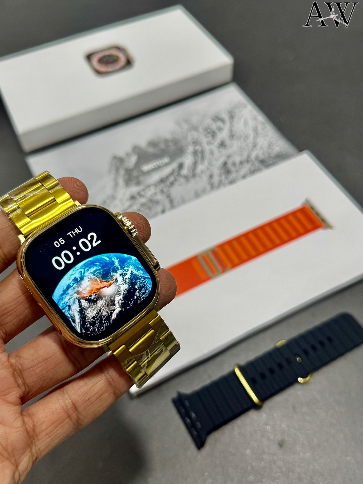 💥 Smart Watch Series 8 Ultra Gold Edition – Bluetooth Calling | Wireless Charging | HD Display