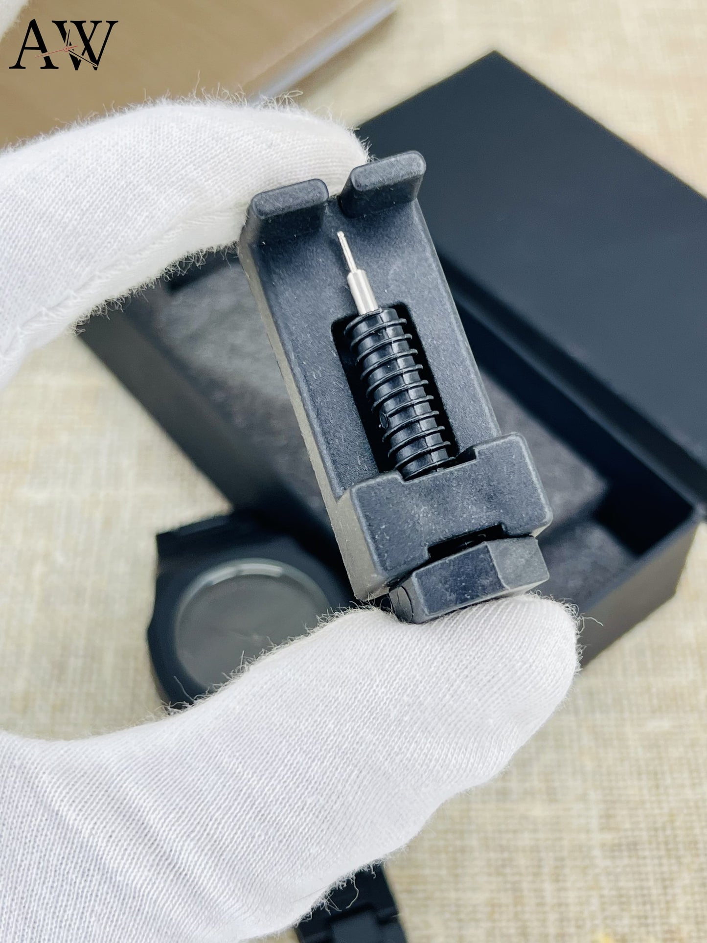 💥 Aura Fiber Original – Arabic Dial | Butterfly Lock | Box, Tool & Extra Cell Included | Dhamaka Offer