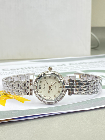 AOQILI Round Dial Luxury Stainless Steel Ladies Watch